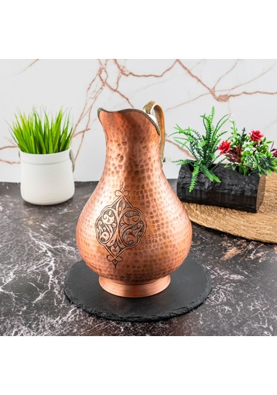 Gaziantep El Yapımı Bakır Sürahi 1800 Ml Osmanlı Motifli, Pirinç Kulplu, El Dövmesi Bakır Su Sürahisi
