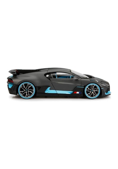 Burago 1/18 Ölçek Bugatti Divo Model Araba