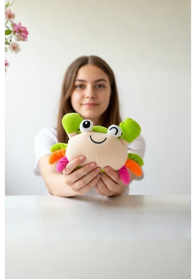 Sevimli Peluş Yengeç Uyku Arkadaşı - Yumuşak Dolgulu Oyuncak 20 Cm Yeşil