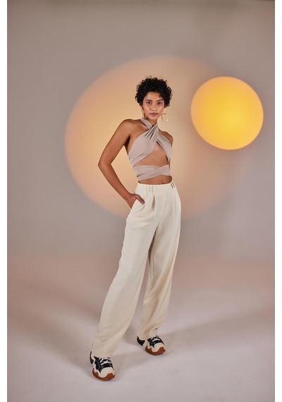 Holly Lolly Crop Model Wrap Top Bej