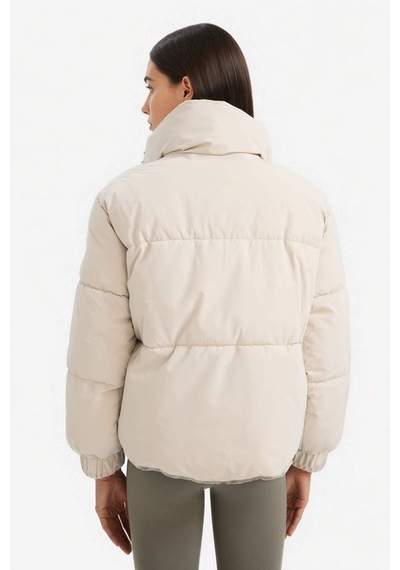 Defacto Su Geçirmez Oversize Fit Çıtçıtlı Şişme Bej Kadın Mont E9266ax/bg779 Bej