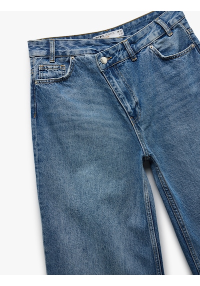 Koton Bol Paça Cepli Düğmeli Jean Pantolon - Loose Straight Fit Jean Orta İndigo 5sal40236md Indigo