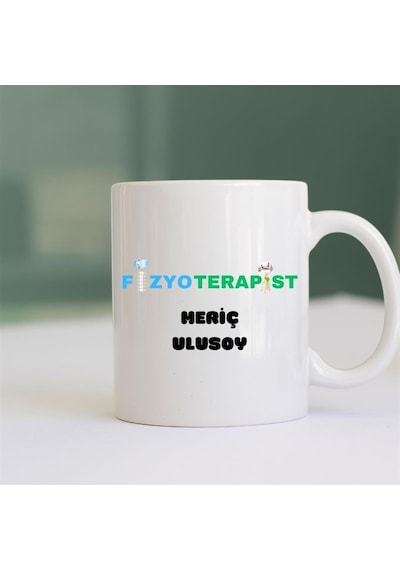Fizyoterapiste Hediye İsme Özel Kupa Bardak Siyah