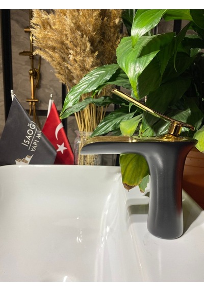 İsaoğlu Yapı Gold Siyah Lavabo Bataryası Şelale Musluk Doğal Naturel Akışlı Banyo Musluğu Gold