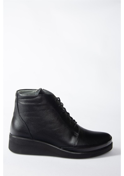 Fox Shoes Siyah Hakiki Deri Comfort Ortopedik Taban Kadın Bot N555093503 Siyah