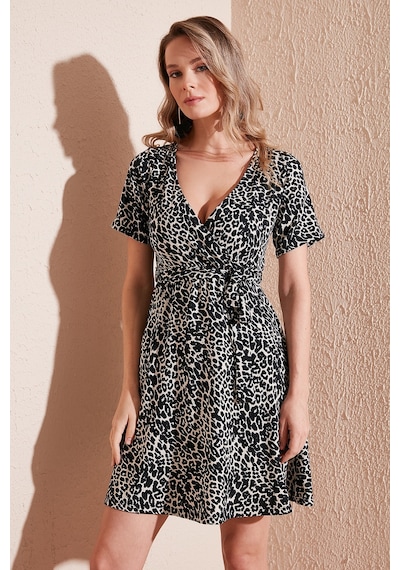Lela Desenli Kruvaze Yaka Mini Bayan Elbise 5865618 Leopar