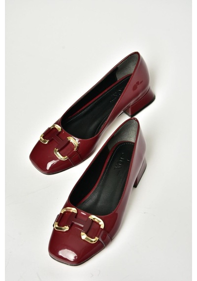 Fox Shoes T590122808 Bordo Rugan Alçak Topuklu Kadın Ayakkabı Bordo