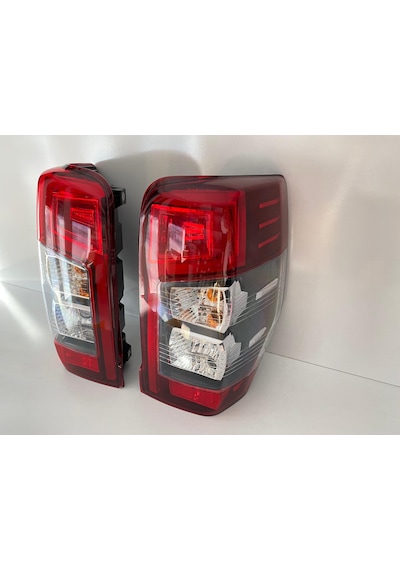 Mitsubishi L200 2019 - 2021 Sağ - Sol Ledli Stop Lambası Takım