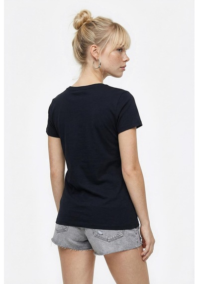 Shade Kadın Pamuk El İşi Nakış Detaylı  Tasarım T-shirt 1006 60282052 - Siyah L