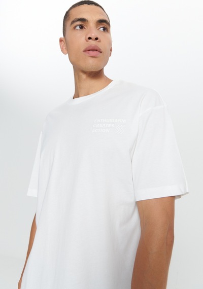 AC&Co / Altınyıldız Classics Erkek Ekru Loose Fit Bol Kesim Baskılı Bisiklet Yaka Tişört - Ekru