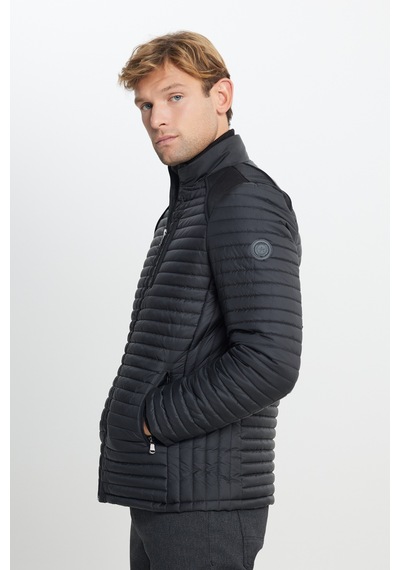 AC&Co / Altınyıldız Classics Erkek Sıyah Standart Fit Normal Kesim Kapitone Desenli Dik Yaka Fermuarlı Yan Cep Şişme Mont Siyah AC&Co / Altınyıldız Classics Erkek Sıyah Standart Fit Normal Kesim Kapitone Desenli Dik Yaka Fermuarlı Yan Cep Şişme Mont Siyah