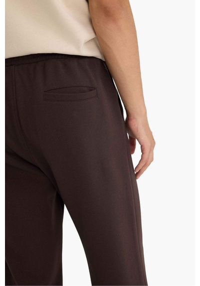 Defacto Regular Fit Beli Bağcıklı Düz Paça Eşofman Altı E7829ax25aubn116 Kahve Defacto Regular Fit Beli Bağcıklı Düz Paça Eşofman Altı E7829ax25aubn116 Kahve