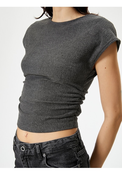 Koton Bürümcük Kumaş Dokulu Slim Fit Drapeli Kap Kol Bisiklet Yaka Tişört Antrasit 7wak50009ek