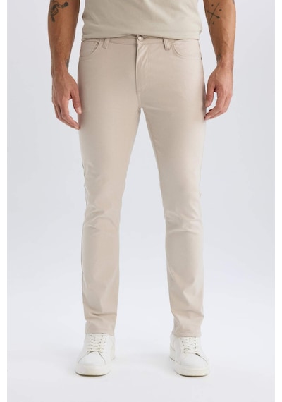 DeFacto Yazlık Chino Kanvas Dokulu Pantolon Slim Fit Dar Kesim Cepli Dar Paça T1055AZ25SPBG191