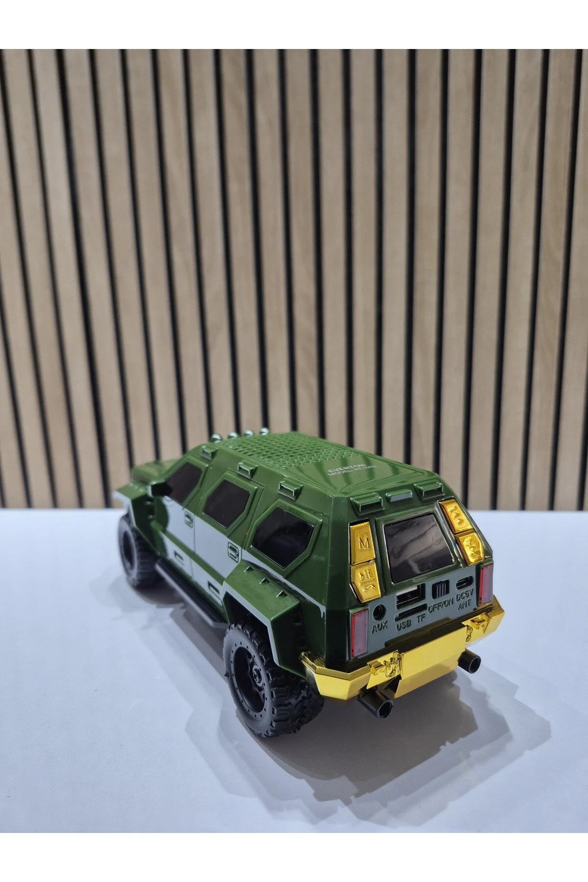Rt-1975 Yeşil Green Arabalı Bluetooth Fm-usb-tf-aux Şarjlı Nostaljik Radyo