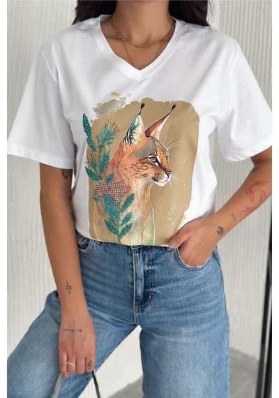 Femelle Kadın Beyaz V Yaka Büyük Beden Kedi Pul Payet İşlemeli %100 Pamuk Büyük Beden Tişört