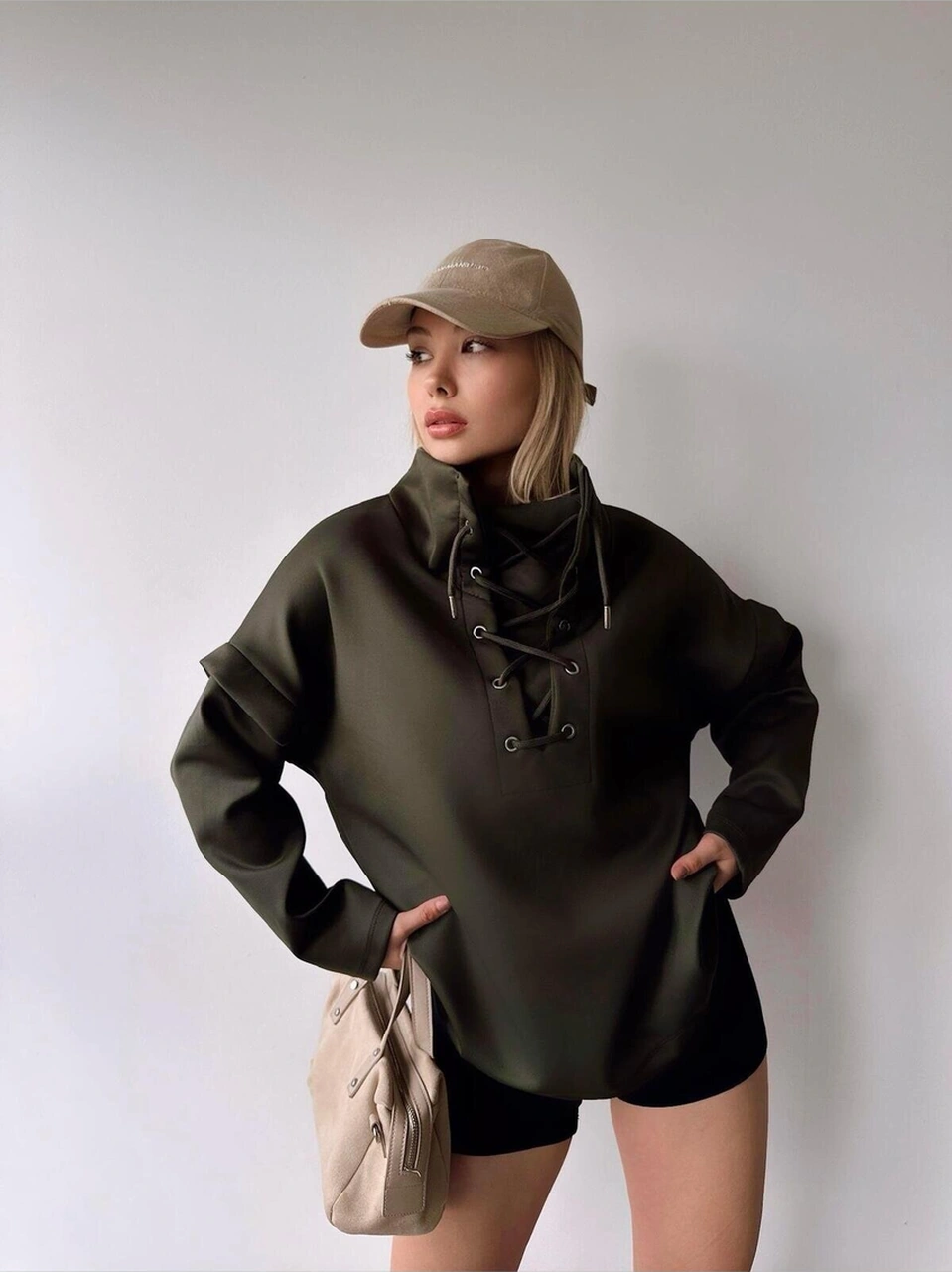 Kadın Tasarım Bağcıklı Yaka Super Şık Trend Scuba Sweatshirt Haki