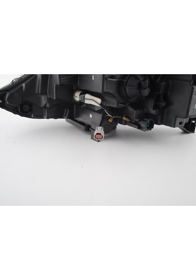 Nissan Qashqai 2014- Ledli Sağ Far Taıwan 260104ea0a