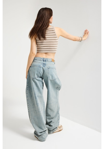 Itsbasic Kadın T.kot Rengi 12s6-65 Loose Fit Bol Kesim Özel Tasarım Denim Jean Itsbasic Kadın T.kot Rengi 12s6-65 Loose Fit Bol Kesim Özel Tasarım Denim Jean