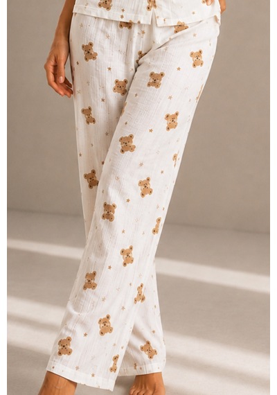 Kadın Kısa Kol Rahat Kalıp Şık Kırık Beyaz Pijama Takımı