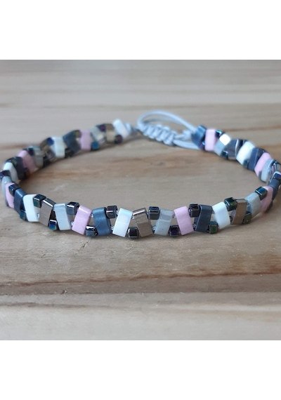 Gri Metalik Küp Boncuklu El Yapımı Kadın Tila Bileklik Gri Pembe Renkli Minimalist Tasarım Takı Hediyelik Gri Metalik Küp Boncuklu El Yapımı Kadın Tila Bileklik Gri Pembe Renkli Minimalist Tasarım Takı Hediyelik
