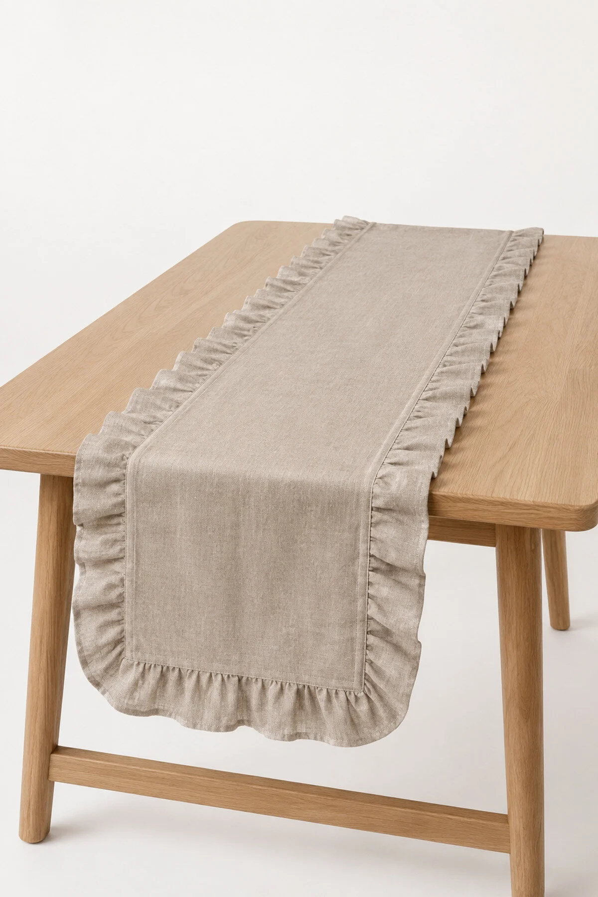 Morlay Kahve Fırfırlı Runner Masa Örtüsü 40x150cm
