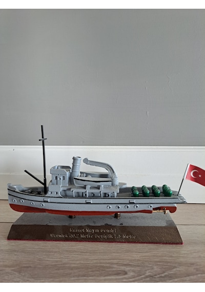 Nusret Mayın Gemisi Biblo