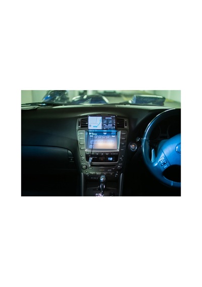 Lexus Is220/ıs250/ıs350 İçin Telefon Tutucu + Qi Kablosuz Şarj
