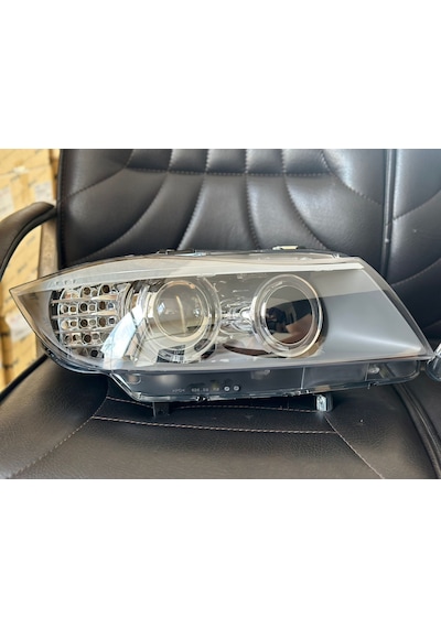 BMW E90 LCI Xenon Far Sağ Adet