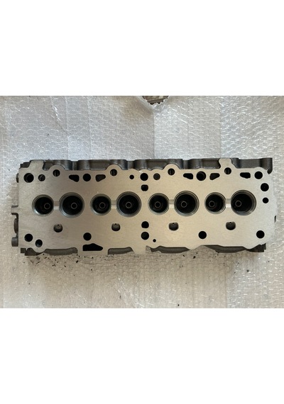 Nissan Vanetta Silindir Kapağı 1992-2001-11039-7c000