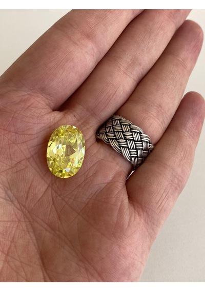Faset Kesim Sarı Safir Taşı 23,4 Karat