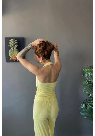 Vadon 1010 Kadın Bürümcük Dokulu Halter Yaka Crop Atlet Bol Paça Pantolon Takım Terayağı Sarısı Tereyağı Sarısı Vadon 1010 Kadın Bürümcük Dokulu Halter Yaka Crop Atlet Bol Paça Pantolon Takım Terayağı Sarısı Tereyağı Sarısı