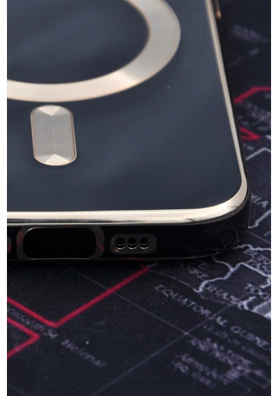 Apple Uyumlu iPhone 14 Pro Magsafe Özellikli Lens Korumalı Lazerli Renkli Kılıf Siyah