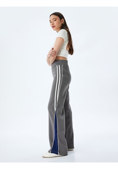 Koton Şerit Detaylı Geniş Paça Beli Lastikli Eşofman Altı Antrasit 5sal40105ık Antrasit Koton Şerit Detaylı Geniş Paça Beli Lastikli Eşofman Altı Antrasit 5sal40105ık Antrasit