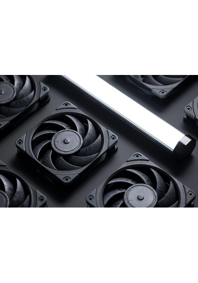 Nf-a12x25 Pwm Chromax.black.swap, Sessiz Birinci Sınıf Fan, 4 Pinli 120 Mm, Siyah Diğer