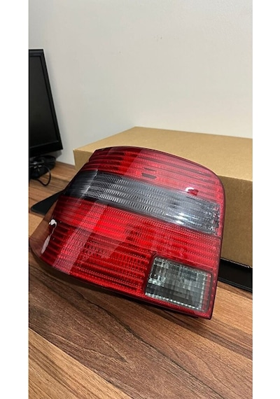 Vw Golf 4 1998-2004 Füme Arka Stop Sağ Sol Takımı 1j6945095qf / 1j6945096qf