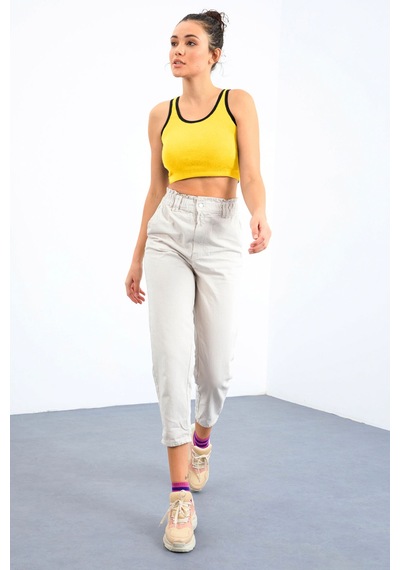 Tommy Life Sarı Basic Sıfır Kol Dar Kalıp U Yaka Kadın Crop Top Atlet - 97162 Sarı