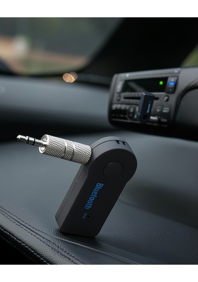 Aux Bağlantılı Bluetooth Araç Kiti Uczauxkit3