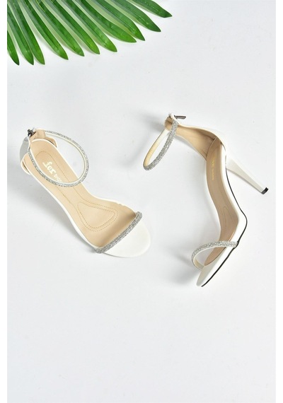 Fox Shoes Beyaz Tek Bant Taşlı Kadın Ayakkabı M251800009 Beyaz