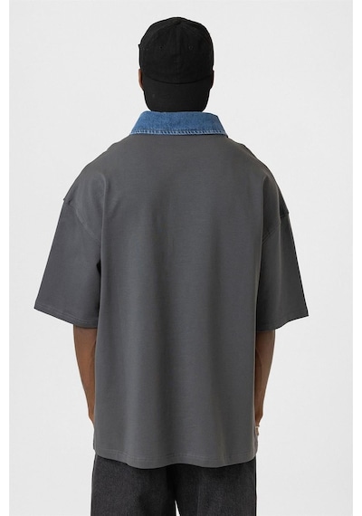 Polo Yaka Yazı Detaylı Oversize Tişört Füme
