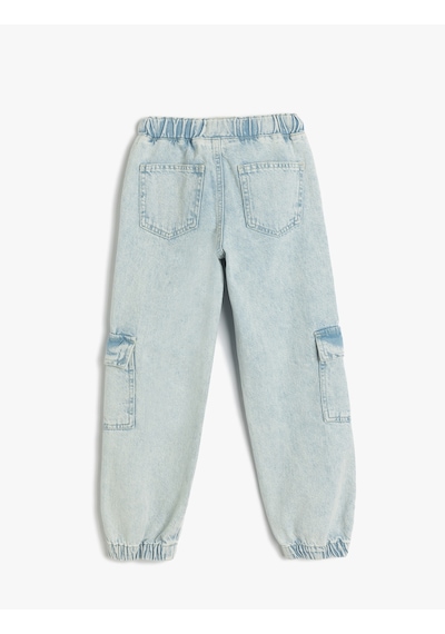 Koton Pamuklu Beli Bağcıklı Cepli Jogger Denim Pantolon Lıght Indıgo 5skg40075ad Açık Mavi Koton Pamuklu Beli Bağcıklı Cepli Jogger Denim Pantolon Lıght Indıgo 5skg40075ad Açık Mavi