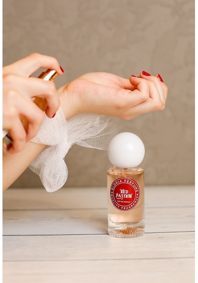 Red Passion 55 Ml Edp Kadın Parfüm Çiçeksi