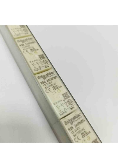 Rsb2a080b7 24v 8a 2c 8pın Schnıder Güç Röle 3 Adet