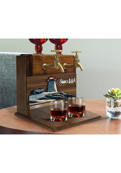 Bk Gift Kişiye Özel Kabartma İsimli Ve Tarihli Çift Musluklu Doğal Ahşap İçki Standı-19, İçki Standı, Doğum Günü Hediyesi, Ev Hediyesi Bitmeyen136389