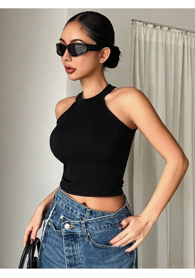 Liona Halter Yaka Siyah Renk Fitilli Crop Top Bluz Siyah
