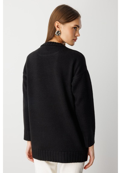 Mizalle Yuvarlak Yaka Oversize Siyah Triko Kazak Siyah