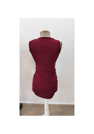 Butik İstanbul Kadın Askılı Kruvaze Yakalı Yandan Pile Detaylı Kısa Ithal Krep Elbise Bordo Butik İstanbul Kadın Askılı Kruvaze Yakalı Yandan Pile Detaylı Kısa Ithal Krep Elbise Bordo