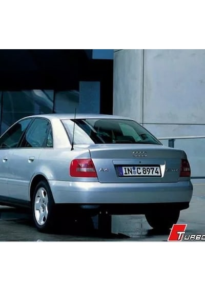 Audı A4 Yıl 1999-2001 Arası Depo Sağ Stop Lambası 8D0945096G