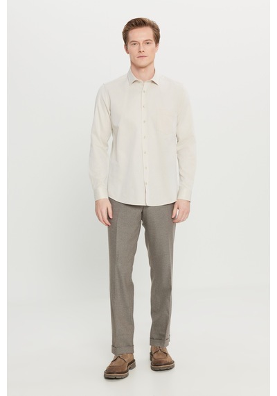 AC&Co / Altınyıldız Classics Erkek Bej Pamuklu Tailored Slim Fit Dar Kesim Klasik Yaka Armürlü Cepli Gömlek Bej