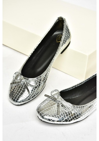 Fox Shoess726056307 Gümüş Yılan Baskılı Kadın Babet Gümüş
